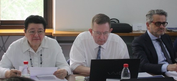 CTI specialist (from left):Suzanne MATHIEU,Philippe COURTIER,Gilles LODOLO